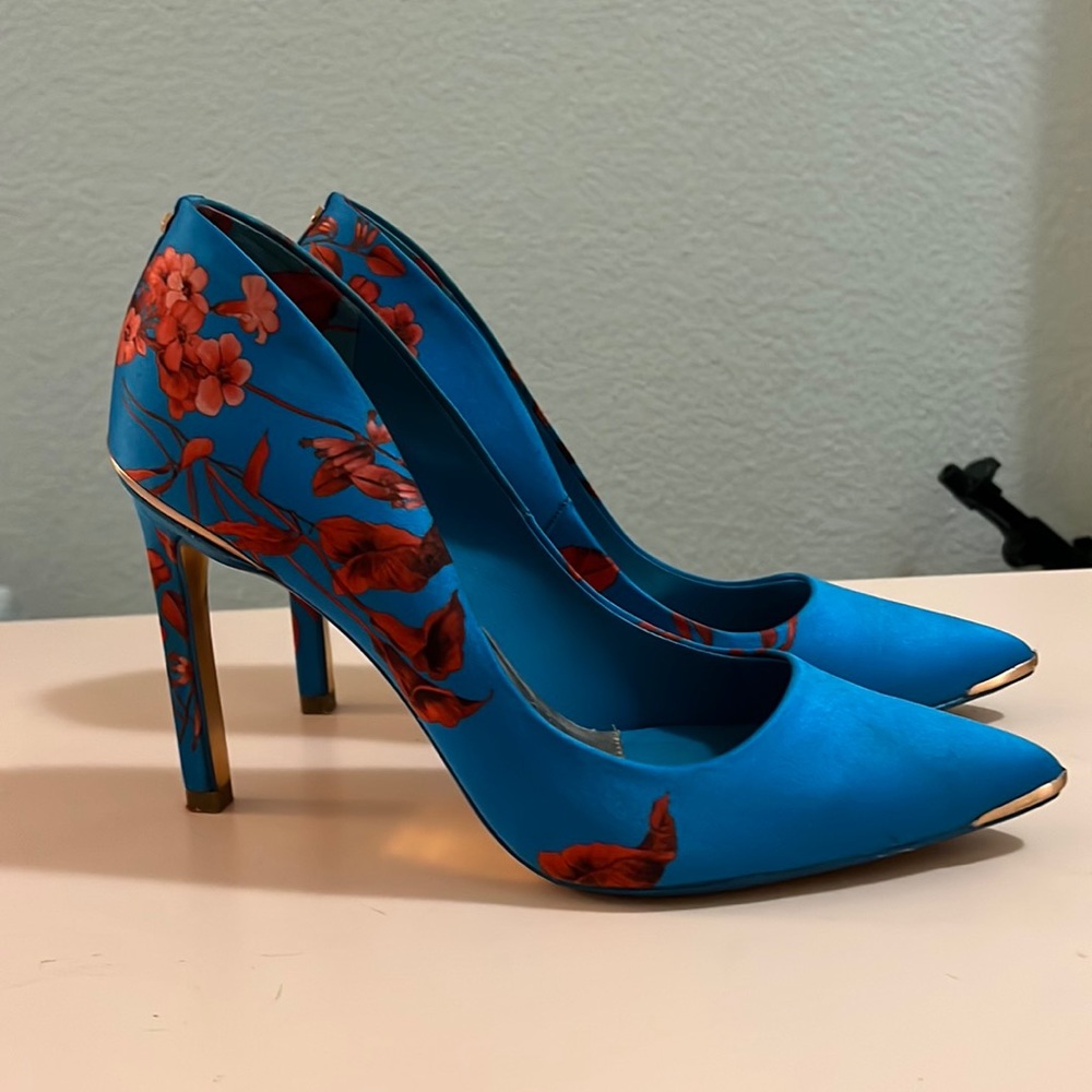 Ted Bakker women’s heels
